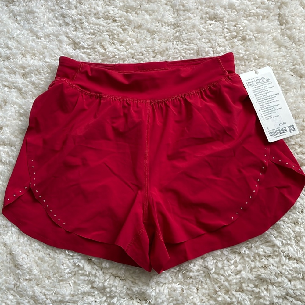 NWT lululemon fast and free 3 inch shorts dark red size 4